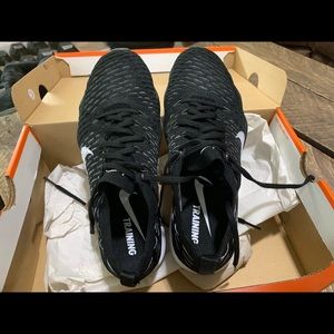 Nike air zoom fearless flyknit size 7.5